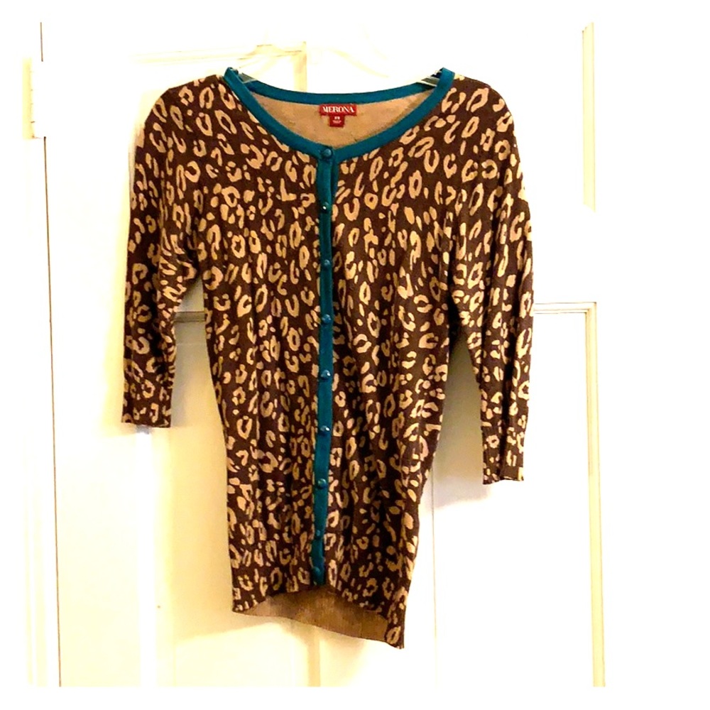 Merona- size xs - Animal print cardigan
